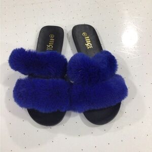 Rouge Helium Women's Royal Blue Plush Slippers